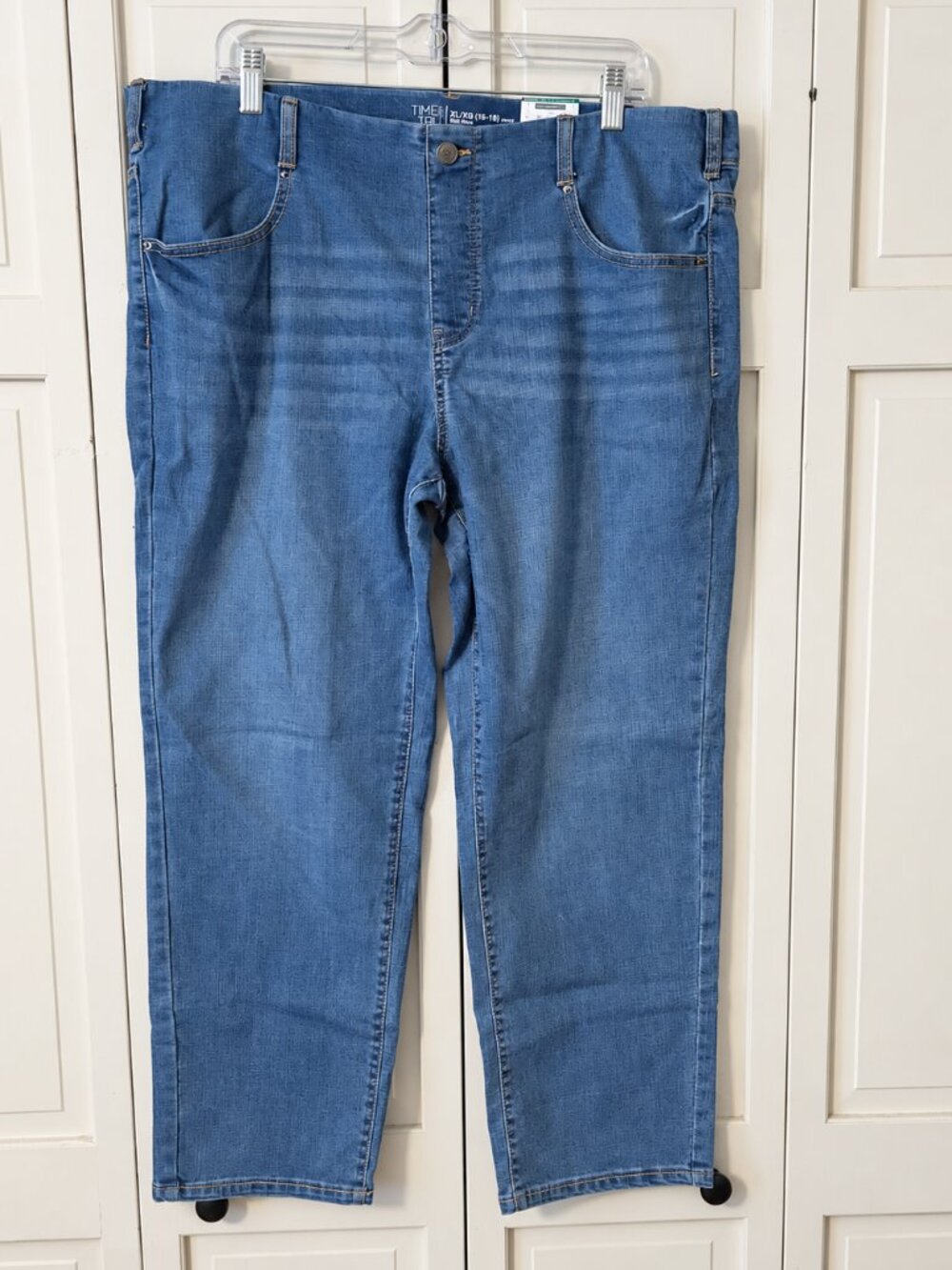 Time and Tru Pull On Jeans XL 16-18 Petite Mid Rise Straight Leg NWT